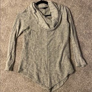Long sleeve sweater